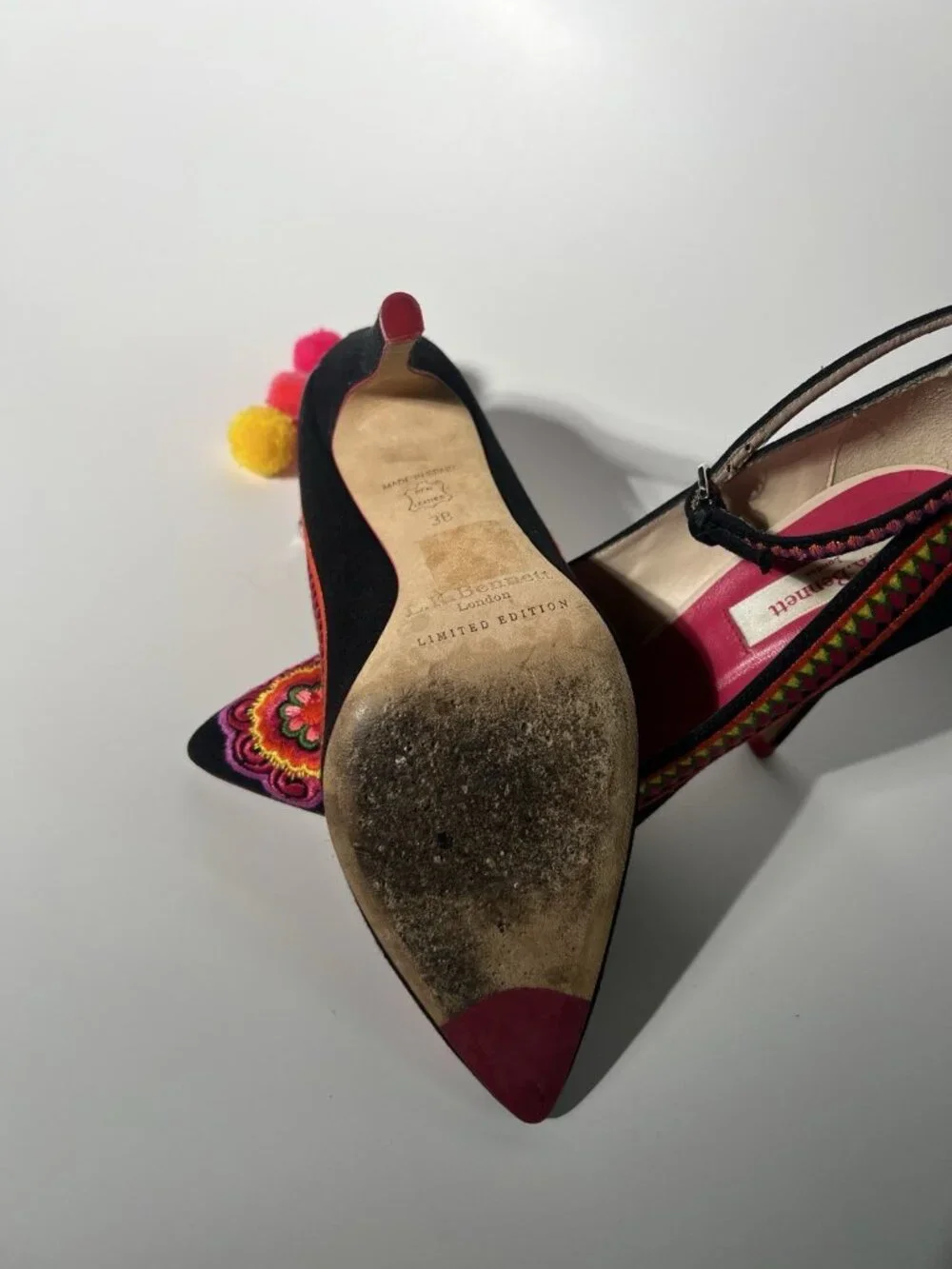 L.K. Bennett Caroline Issa Limited Edition Parrot Heels EU 38 - Picture 15 of 15